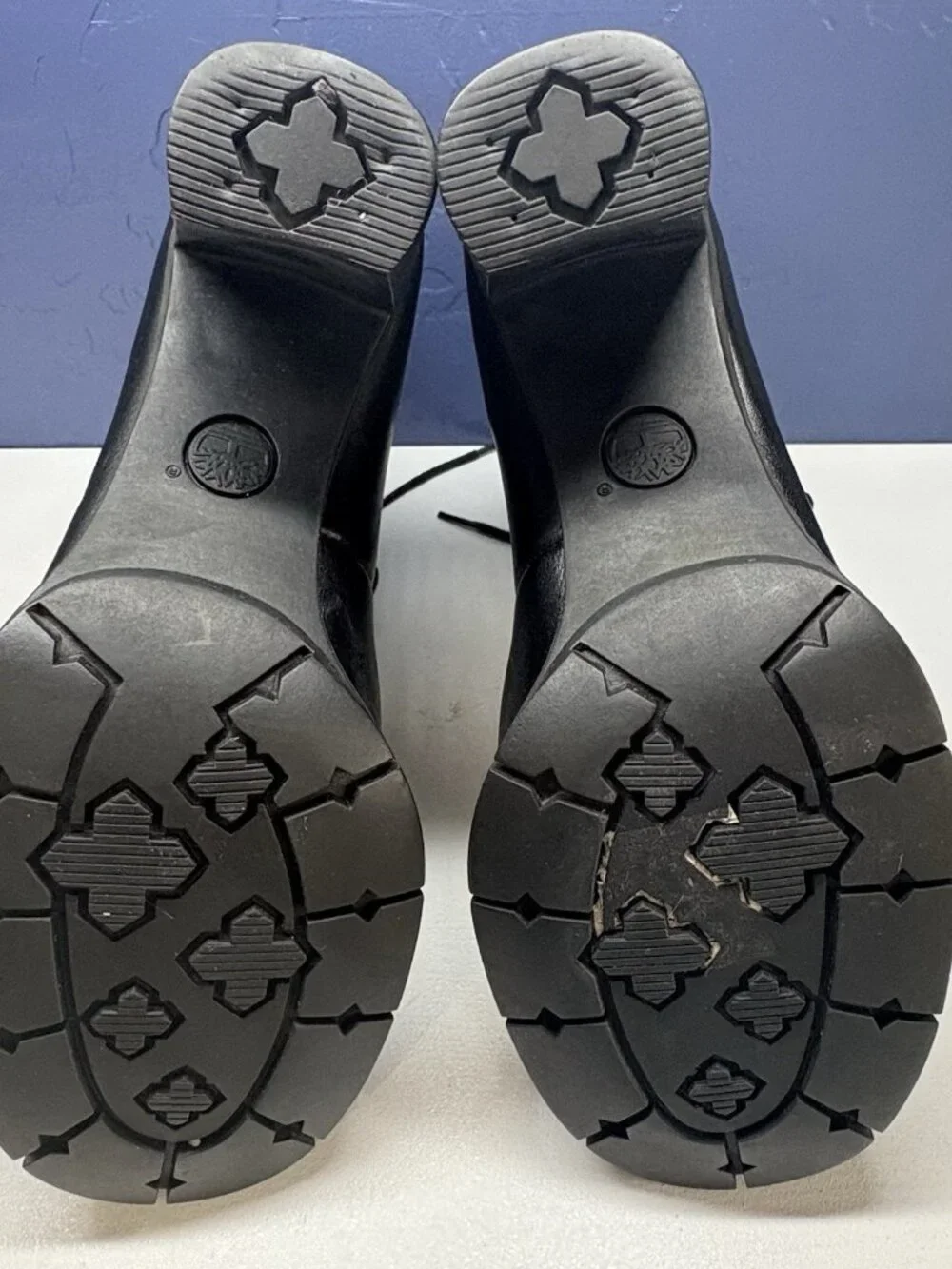 TIMBERLAND Women Anime Lace Up Heeeled Leather Booties Sz 8M Black‎